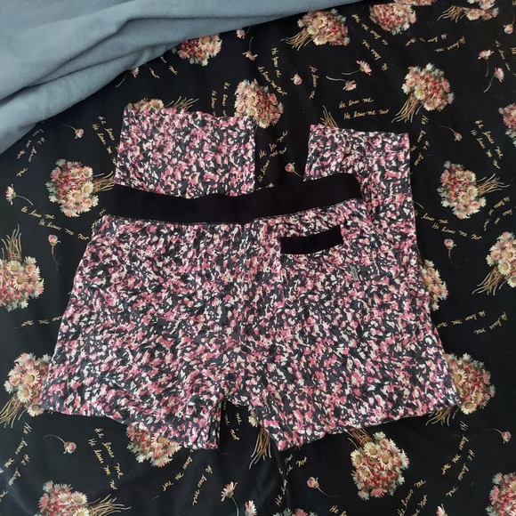 DKNY Lounge Capris - Picture 5 of 8